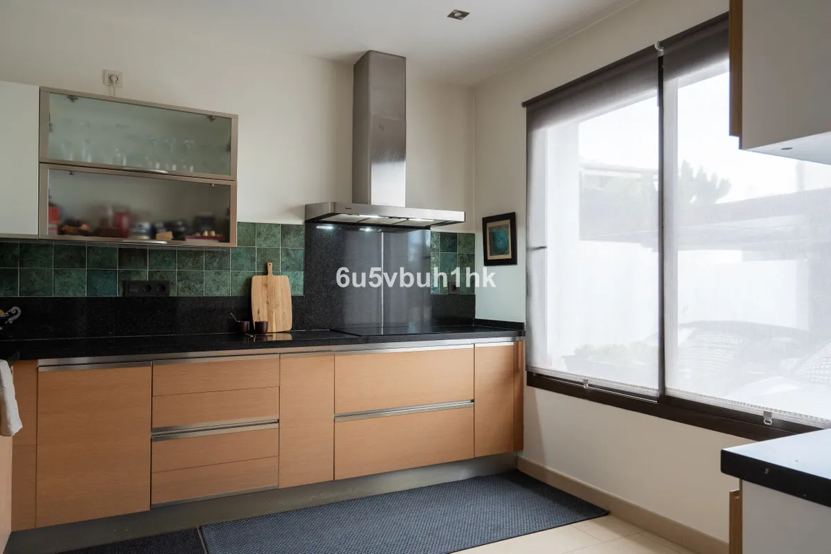 3bf7f436-8d1d-4081-be49-a8358a214fa9