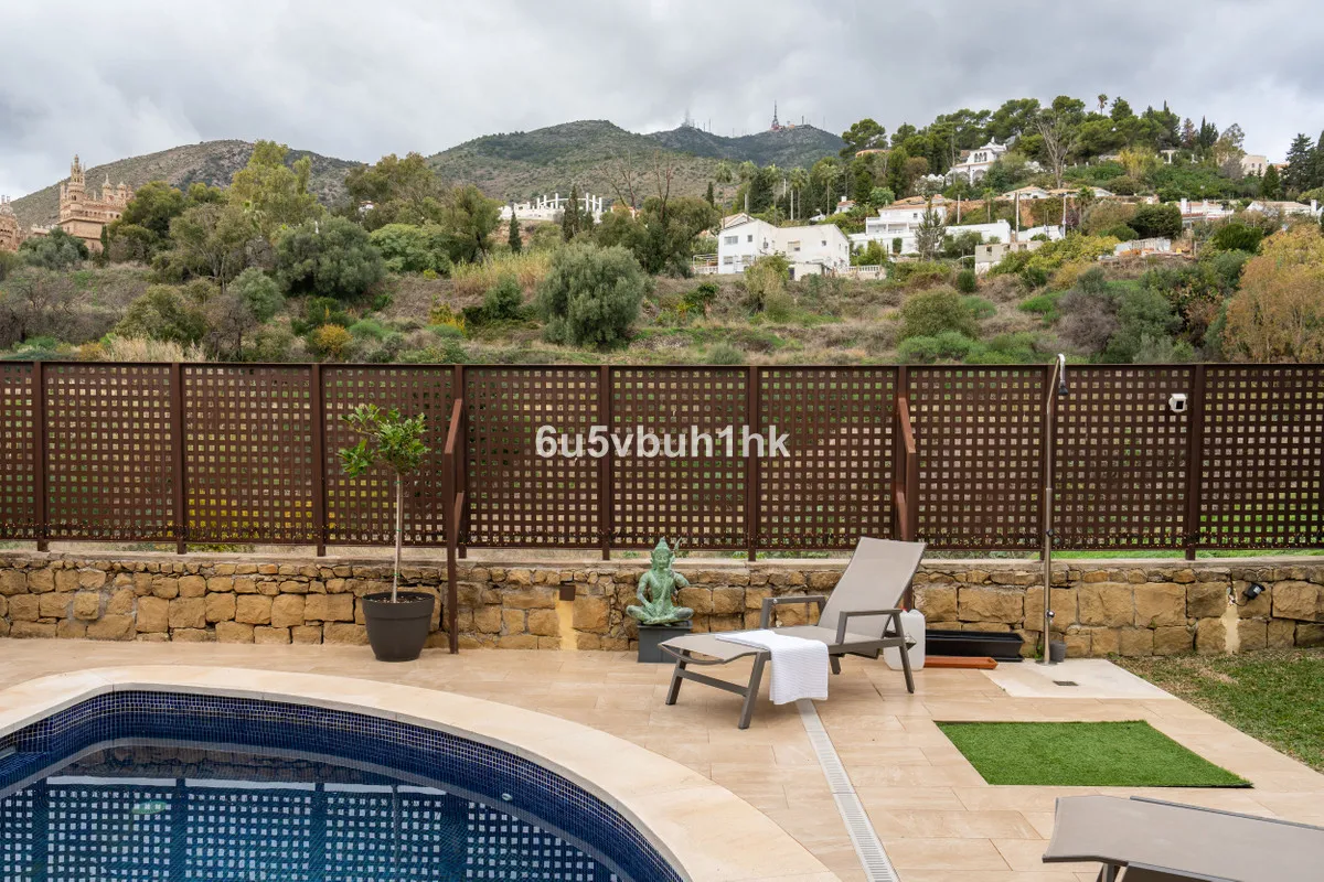 68d8f930-1fa3-4c9a-bdd1-173d7a65934c