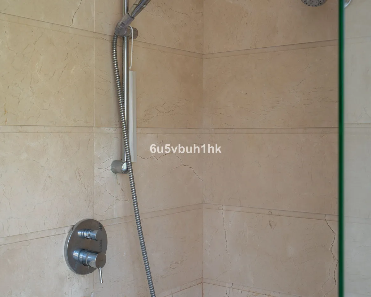 90e04307-65ca-442e-9ffb-9bda07fd5cd1