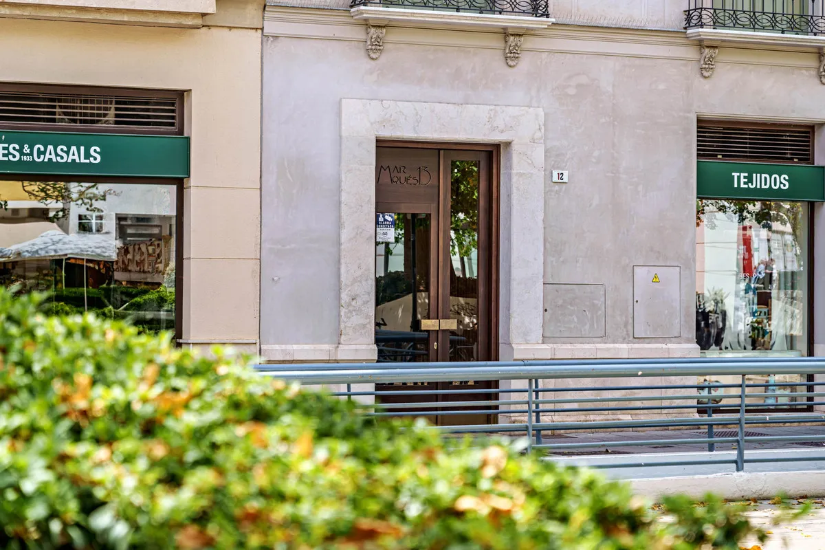 ac1d0b5b-5190-4bed-ba17-2e90c3e9de27