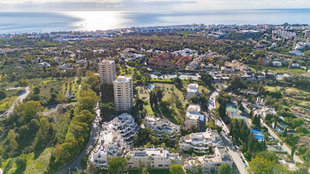 20f5bab2-b883-4a90-b46d-e275db42f8c9