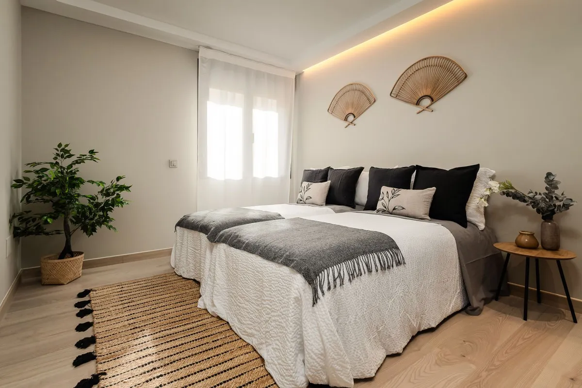 24f571c6-73be-4601-a827-4271465c591f