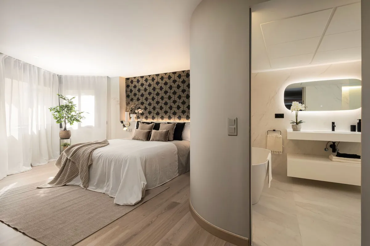 91c5ac95-9c53-42e3-8d2c-afe77239b43e