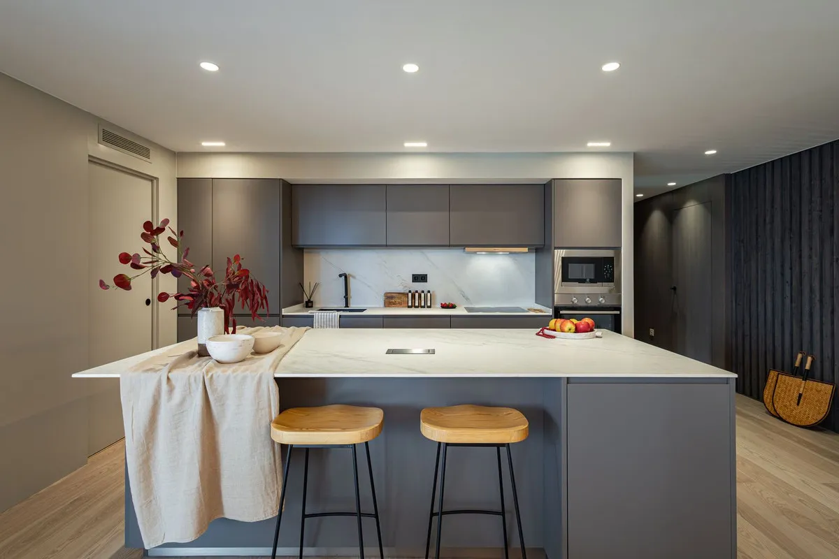 afac1eb3-a80f-4be1-885c-becec9704e4a