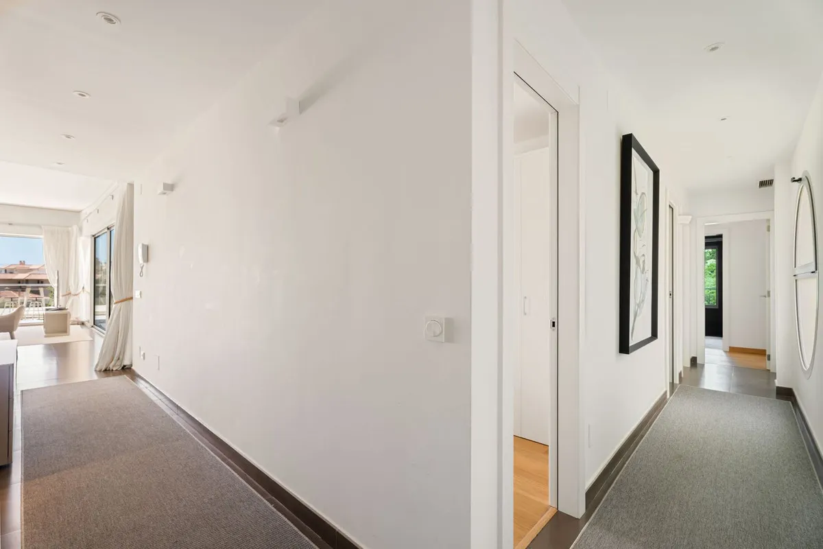 1bebbeab-7f02-4ced-a3b8-a06b92bf8839