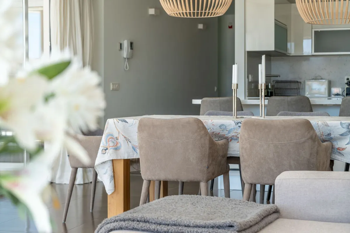 877a1d73-4f84-4c15-a89f-4f2b5662de78