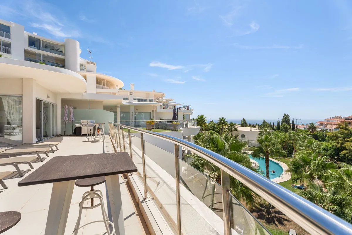 abfa0782-54f0-4ff4-9ea8-c8f961322617