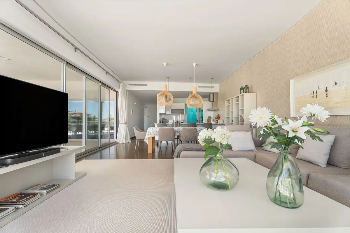 ed18cb58-1c74-4553-ae98-a8009b1b00b4