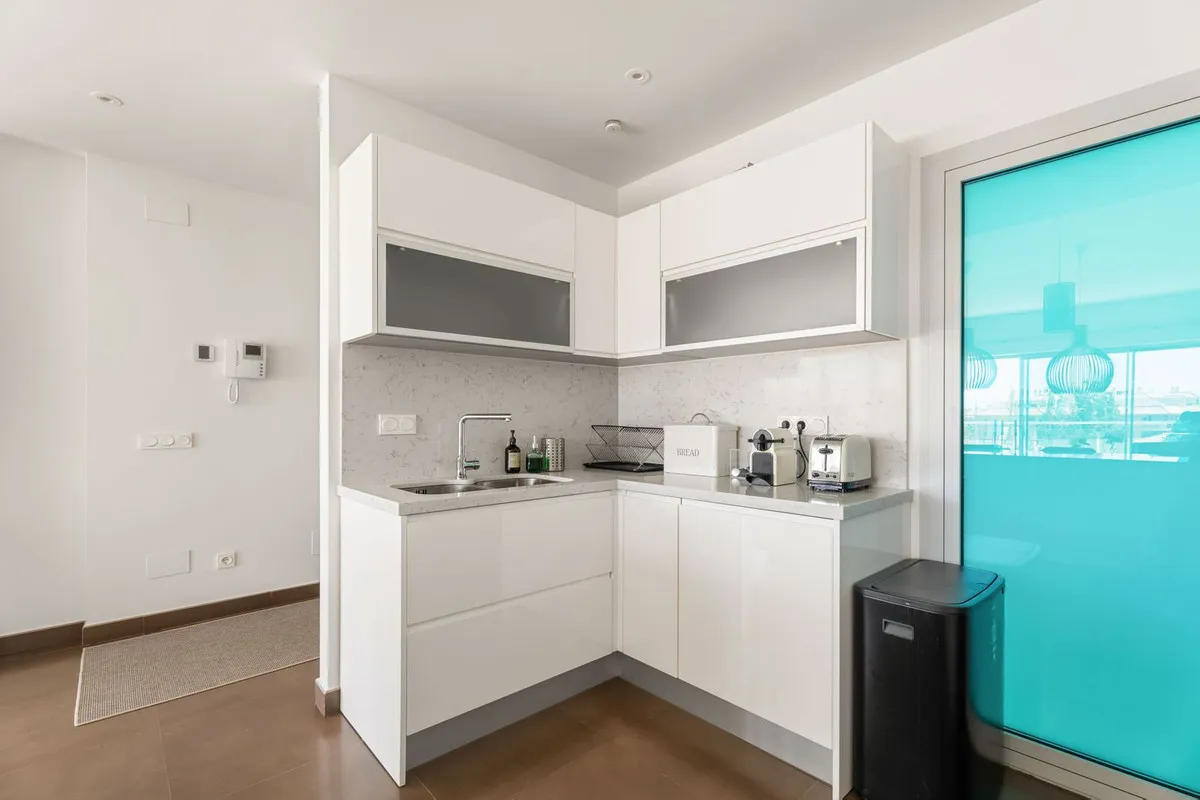 f26acf36-b05e-4e73-bd41-d6cb8676f42c