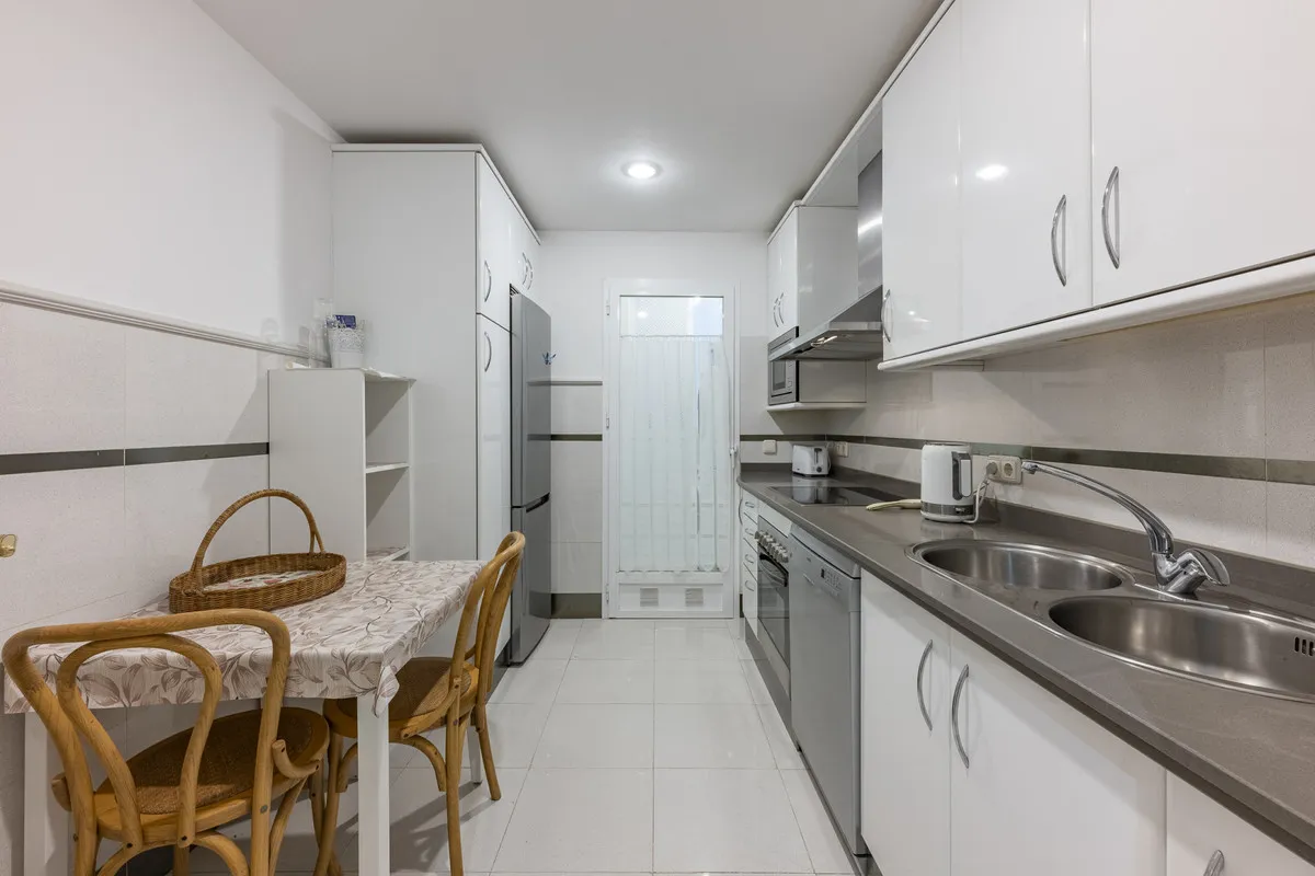 39fd5ebc-dcb5-4e08-ad9c-5f2166747f9a