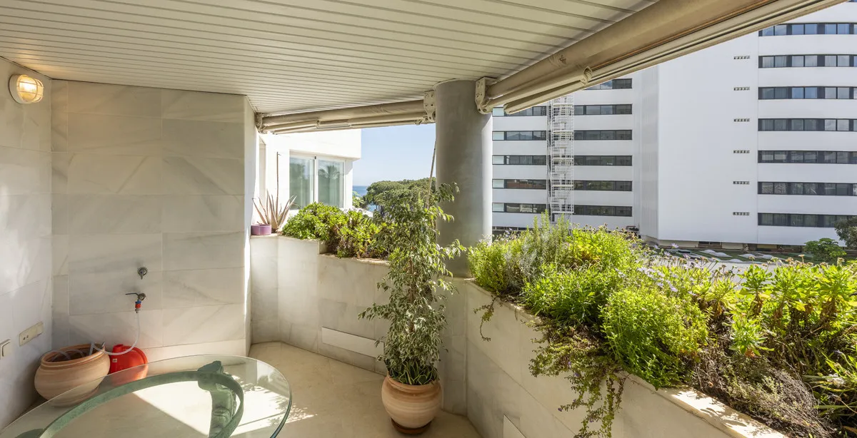 5f5f0cc6-c687-4bcd-867a-e3c257ff26d0