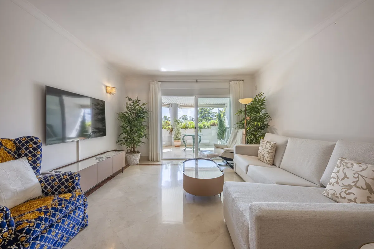 a99a2f2a-3d45-47e1-9178-fbf89f244a75