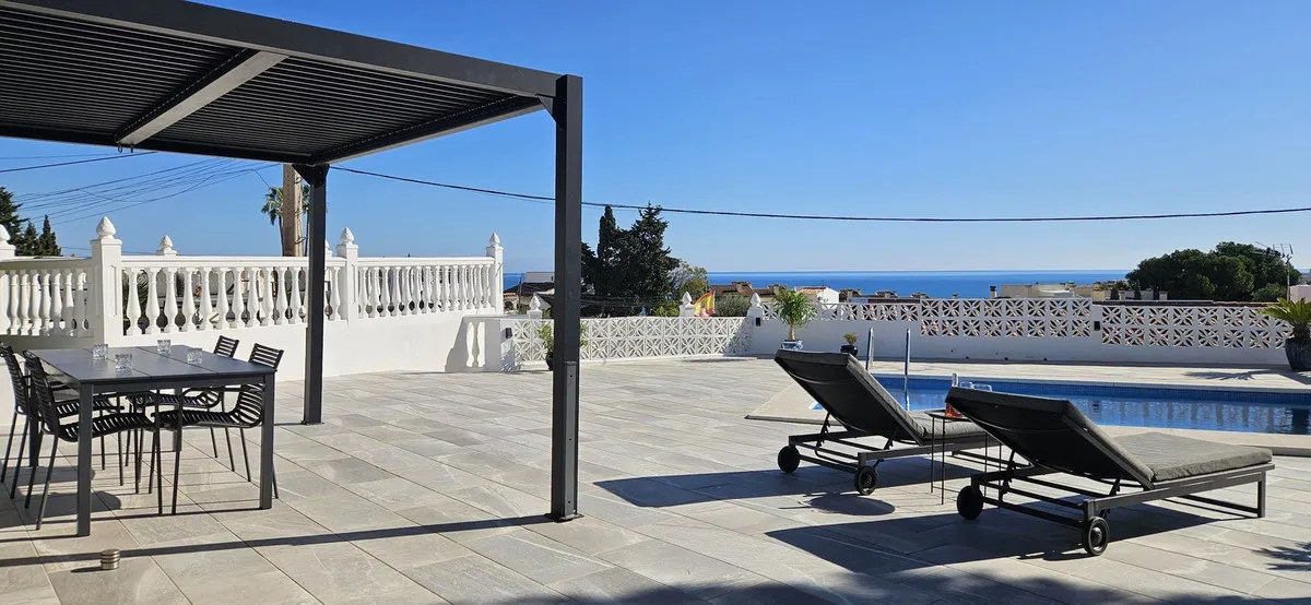 0d1306ea-c233-402a-b4d8-3bbb3feceb3d