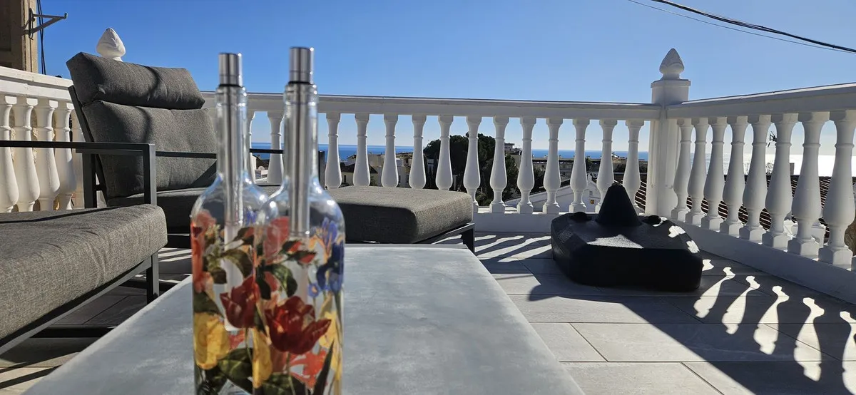 6938fbfd-2471-497c-9df7-30ef77654253