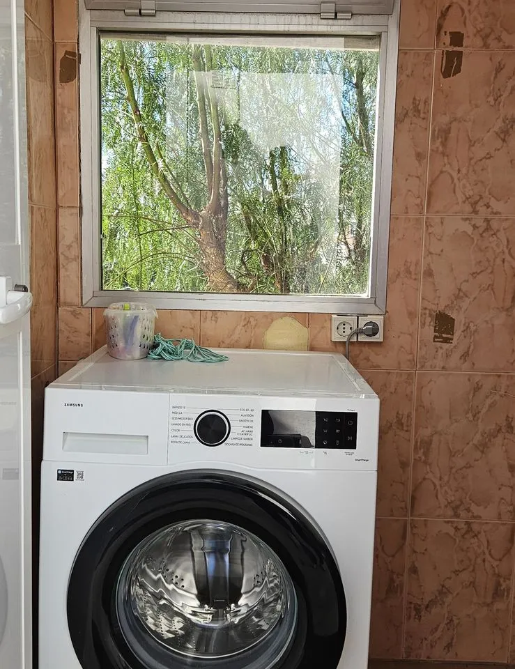 757b7cb9-0adc-4ad6-93bc-b714a20a3434