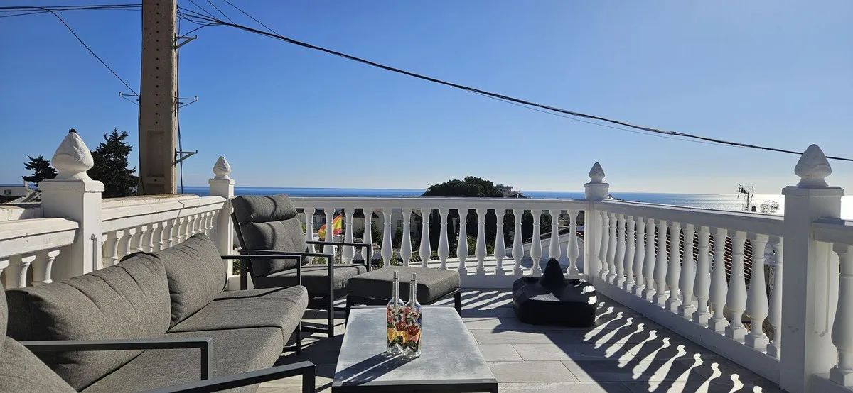 89fe1d31-0e12-44eb-9c44-cce9933bffe6