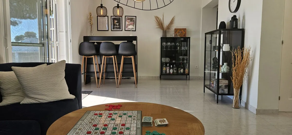 8ffe5019-ca86-4977-90ac-808e04d18ea9