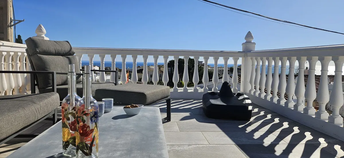 d0da55ac-08ee-46b2-94a5-536564aab94b