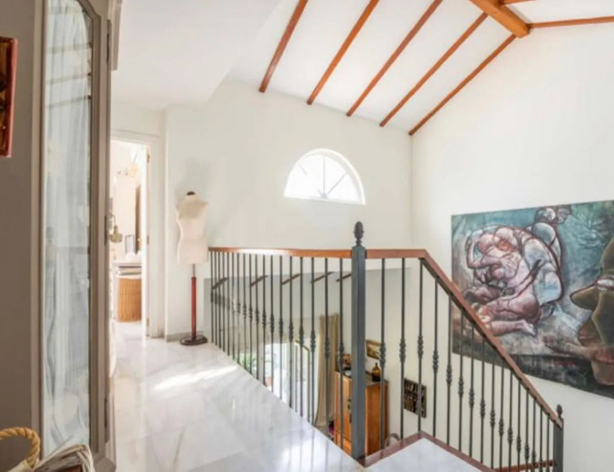 5ce3d662-b81c-492d-9ca3-9c2068b53592