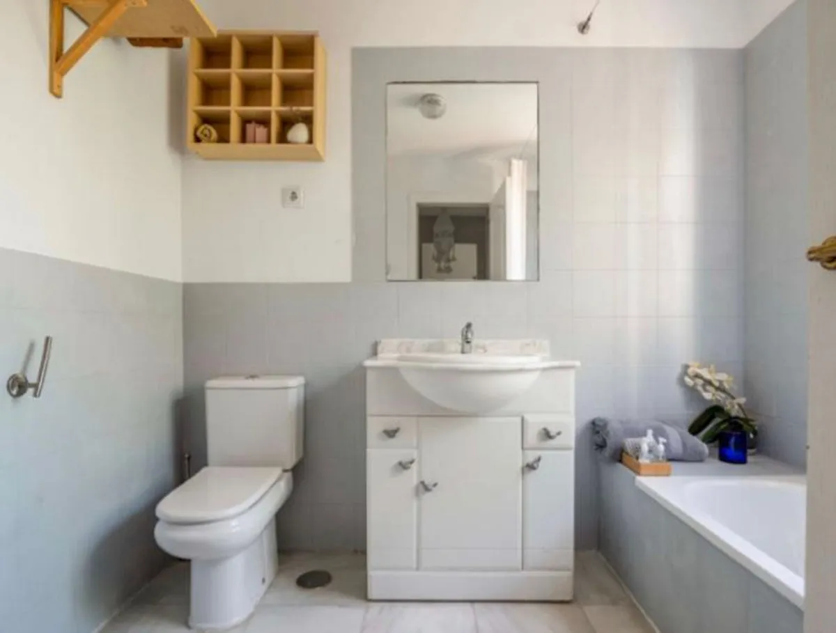 8ec9f61a-e5ea-4b54-a0ba-e7668d2f13bd