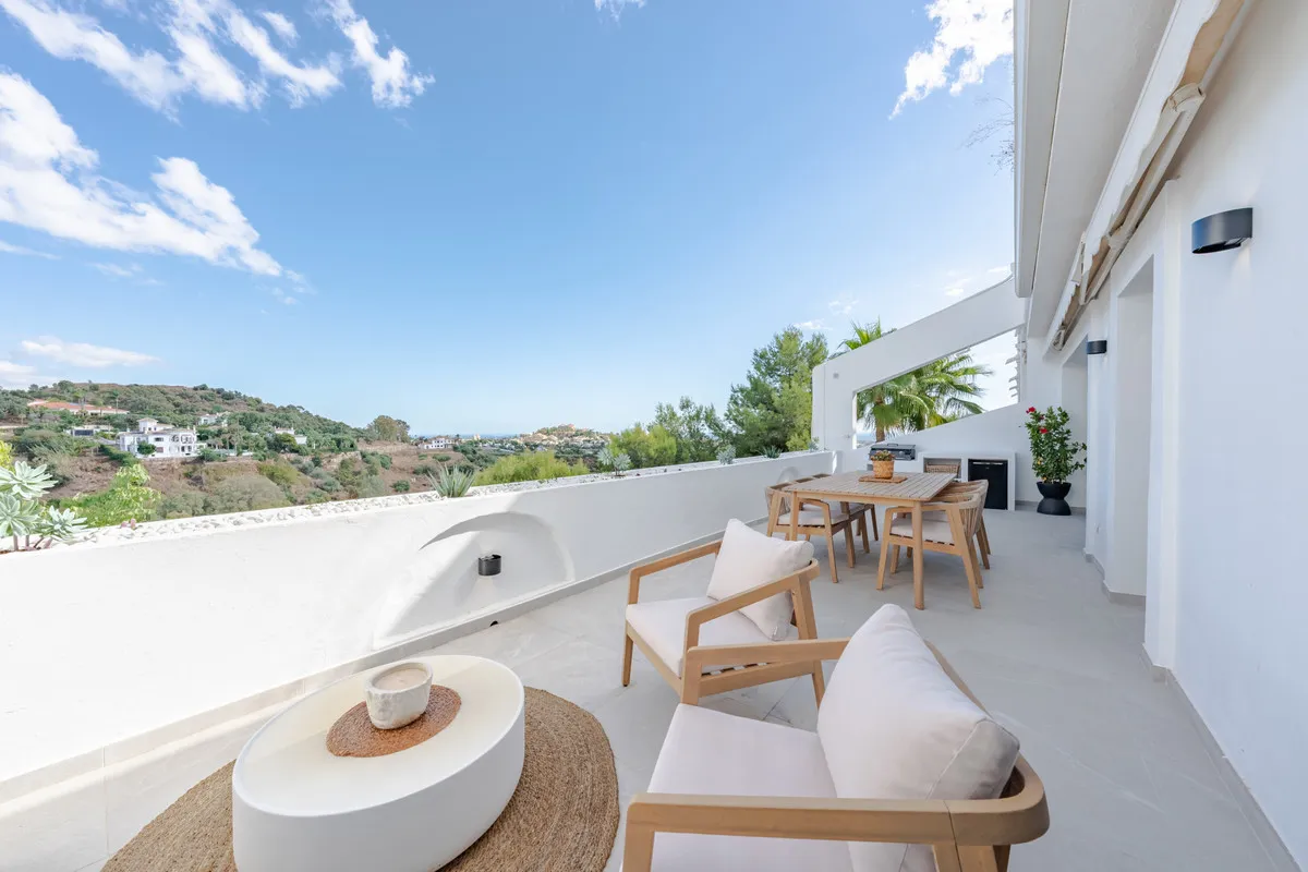 a9f716f7-3259-4628-b38e-574a04b369e9