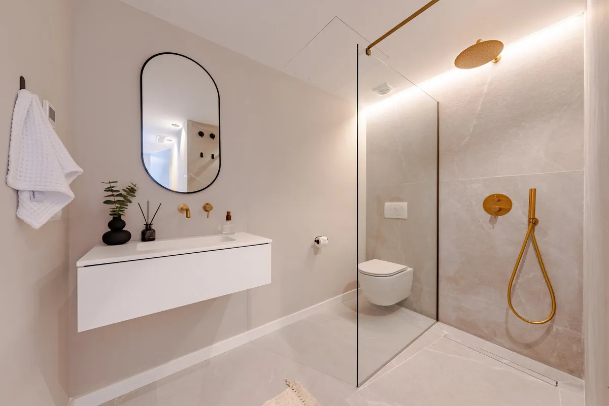 d6e8a534-0cf7-4af6-82fd-0119d82d5337