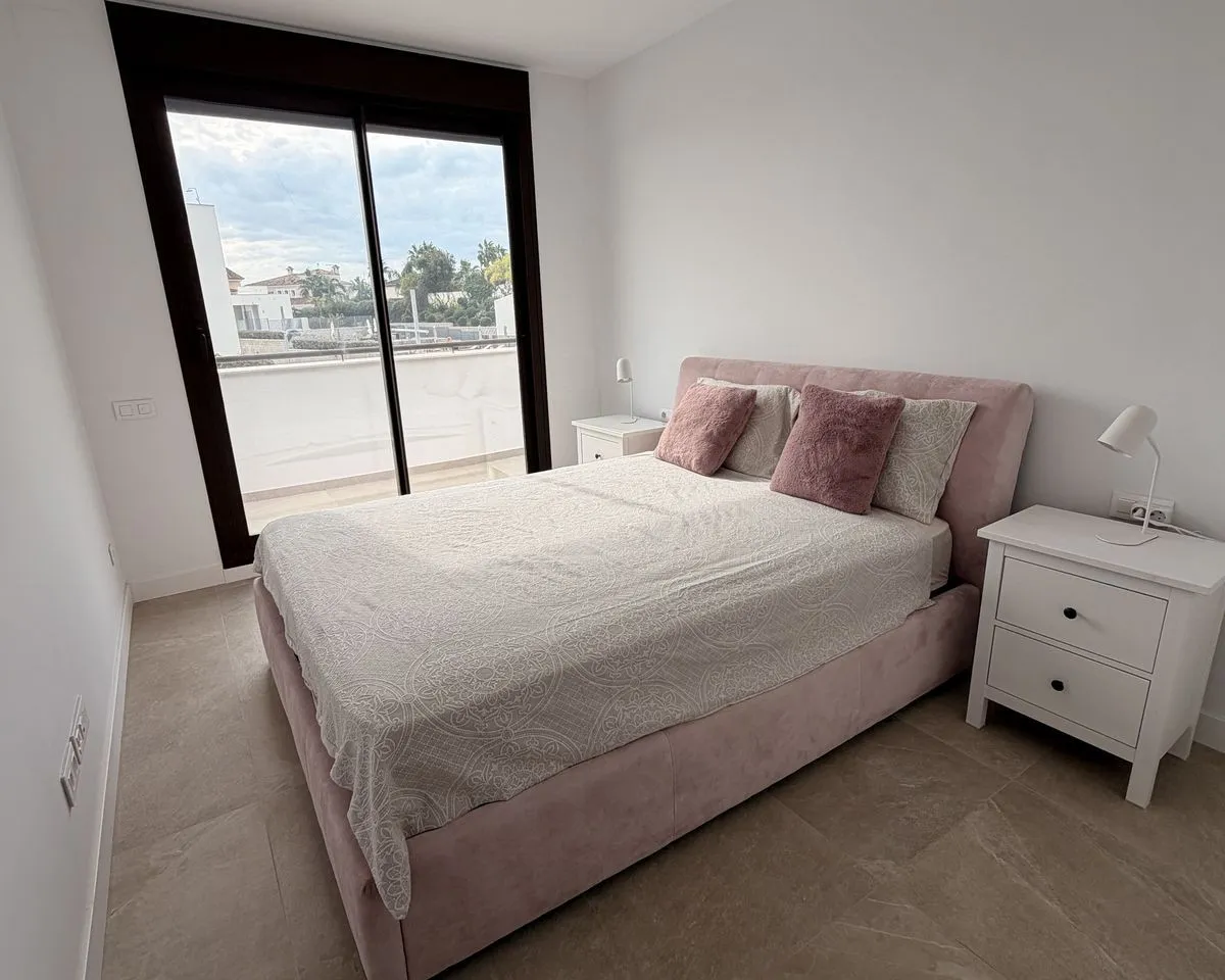 c2d7243c-f04f-4102-a507-098ff6b9d622