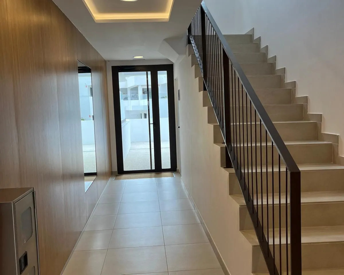 ee11f711-84cc-4e14-ba4e-be5c5c70016b