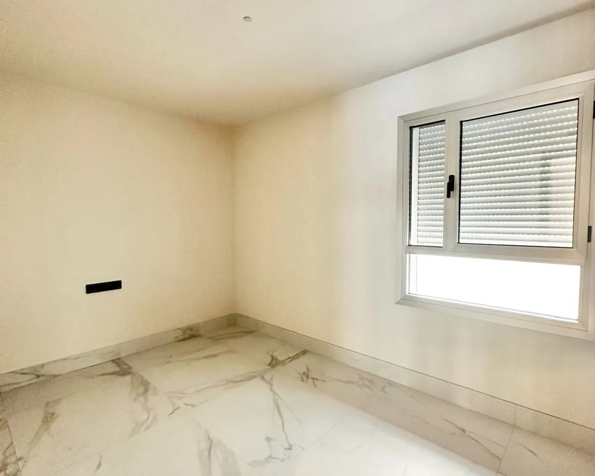 0435fc7f-5f11-4b17-8be4-506354eb5f9b