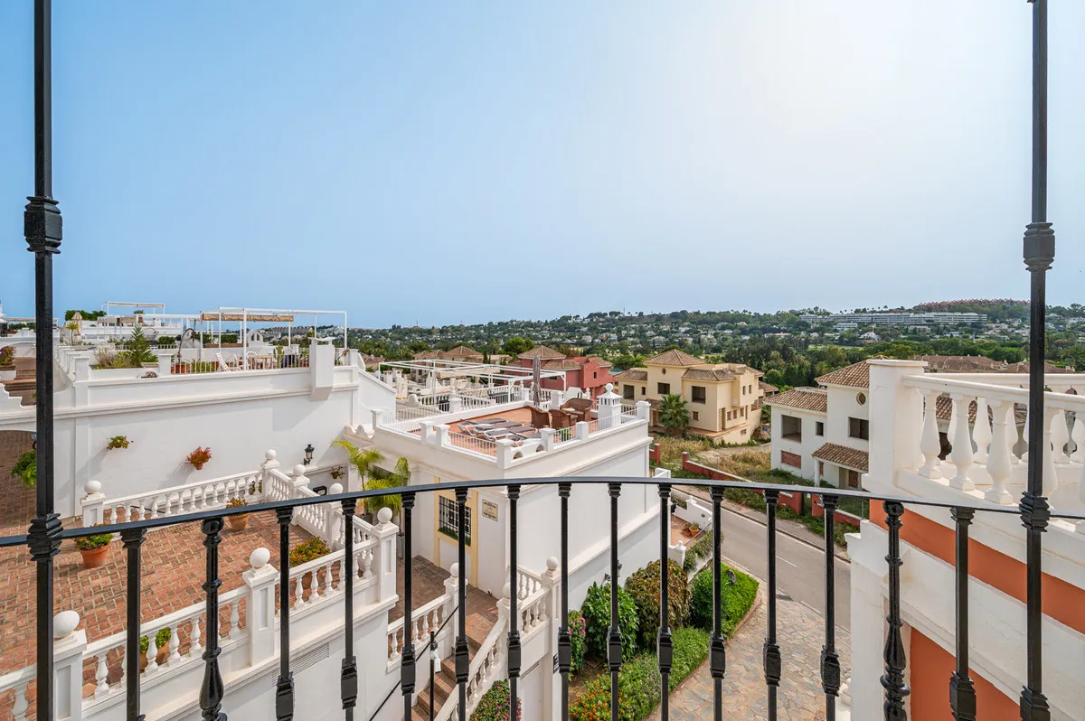 584cf99b-f45a-4541-8ee0-e2dda952d456