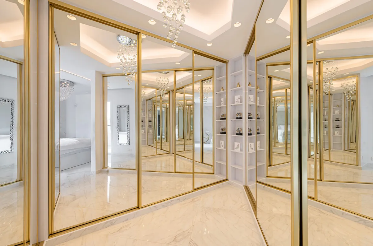 c8e6fc4f-ba64-4076-a23e-85b3b0fdb617