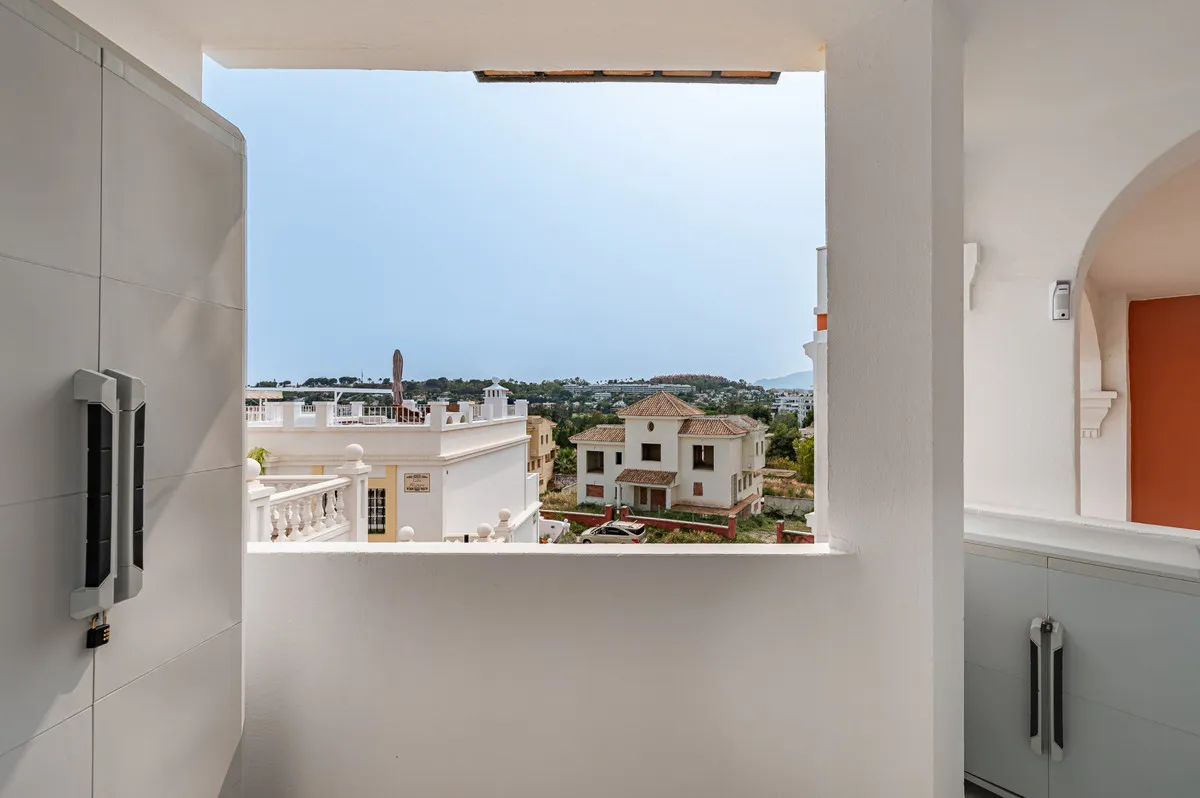 d50f36c4-9d9c-4900-bf6c-05531073eef5