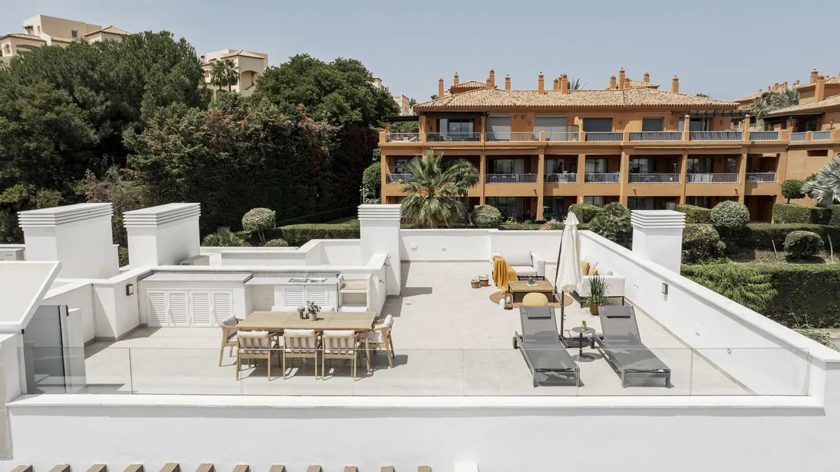 2dc8dc5e-ad5d-440e-b9ed-ec018089f7b2