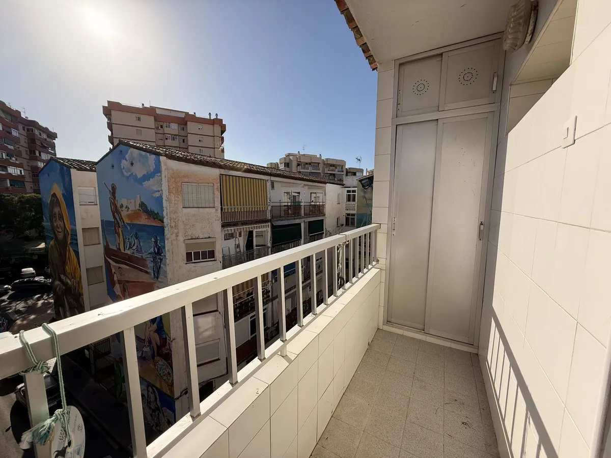 7dd89a00-122d-4400-9e91-ea1b035f155e