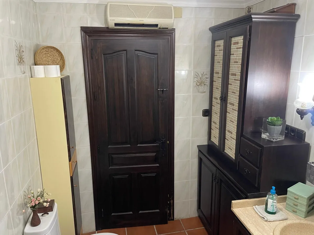 d3ed1b28-3434-46b6-8cbe-a5a066062147