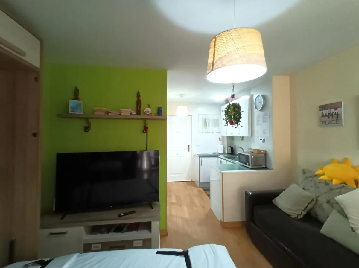 3a404de3-49ef-44fb-b161-22ff78d2036f