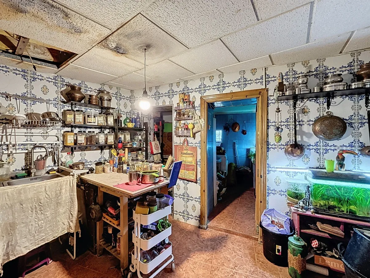 a4941faa-2b03-4df8-8d23-01d815b2e5ce