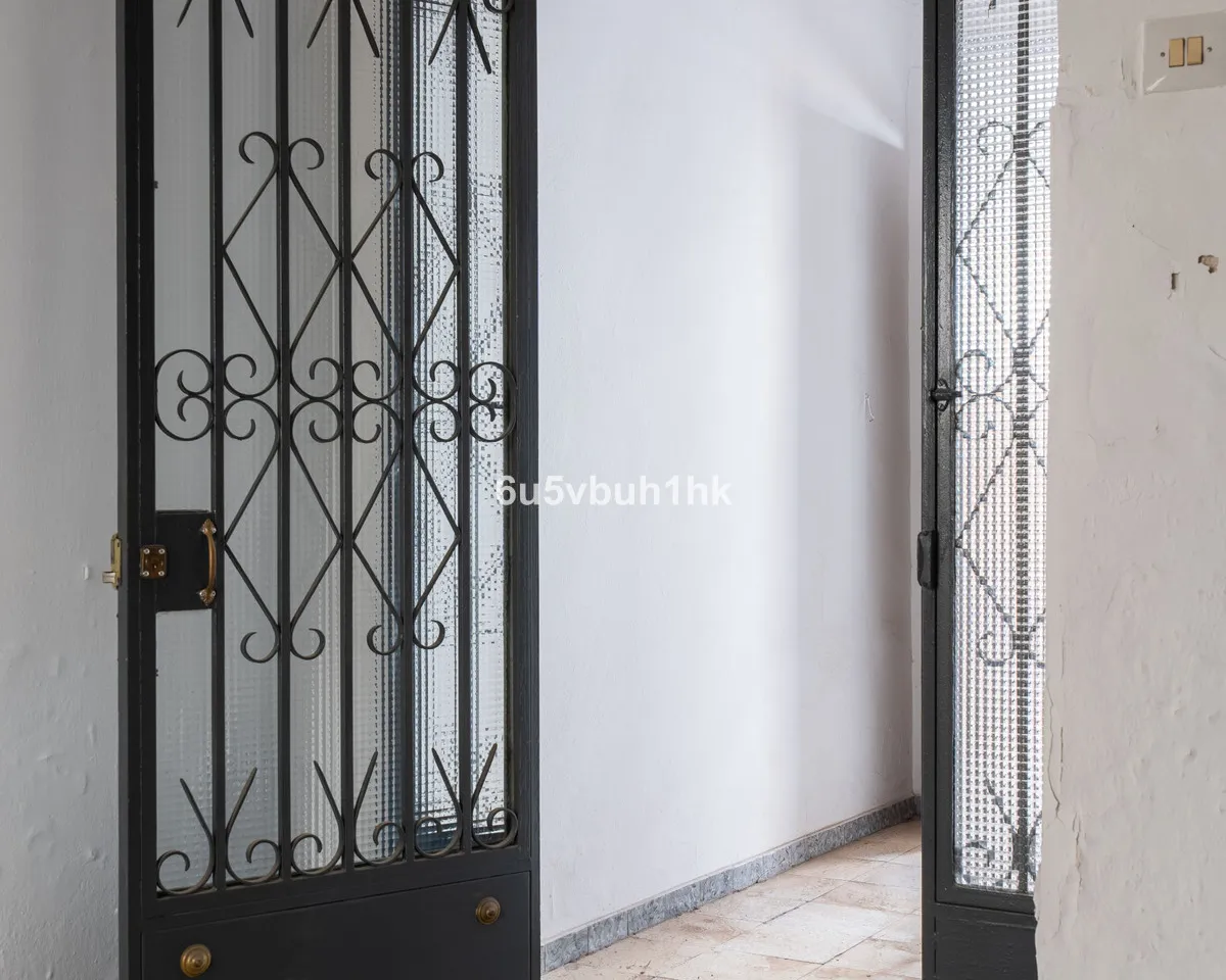 78b597cd-3336-467b-af46-bba8b4cac2dd