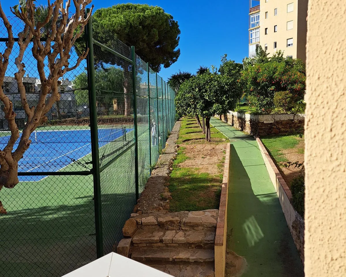 3cc4fda9-3afd-4313-a21f-4d3486e8816d