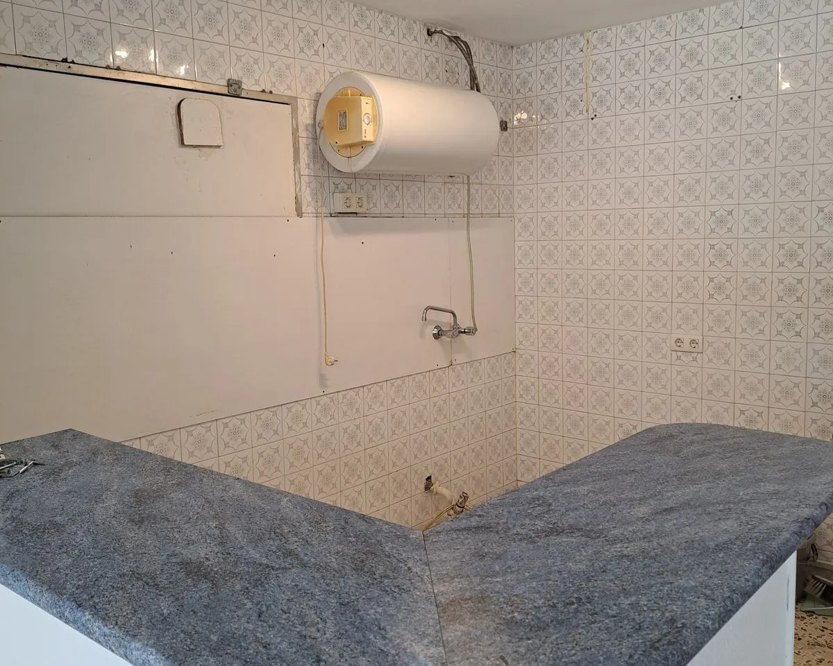 d4979259-a08d-4c1e-818b-1be9b631d3a4