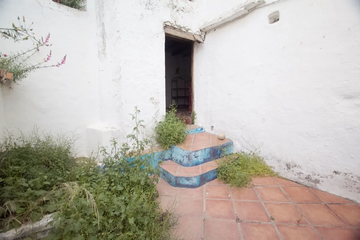 43dae04d-969b-46a3-bc3e-b61bd84a939d