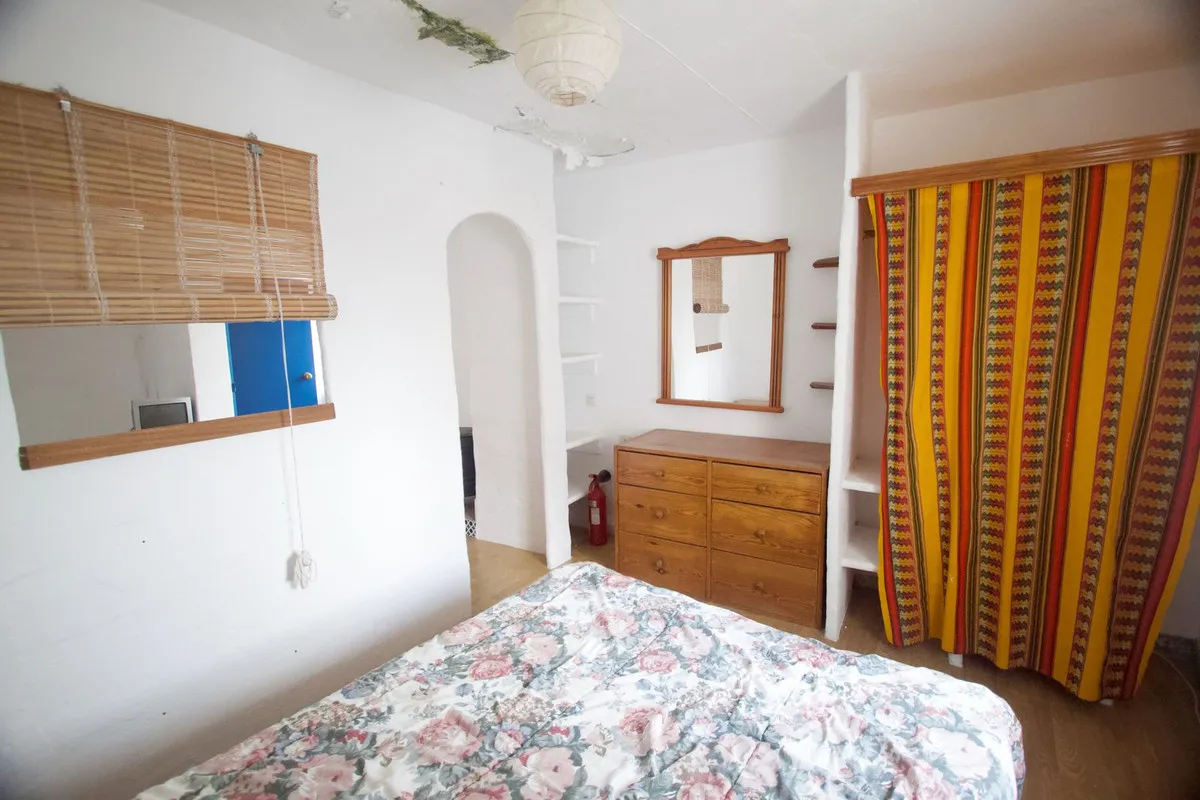 5c3f6bd0-451e-401b-9e01-d0b98aaf0ee2