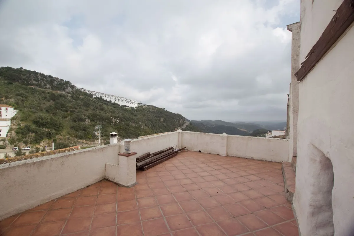 a4a04399-0319-43fc-97e5-6ae7d8ec0e45