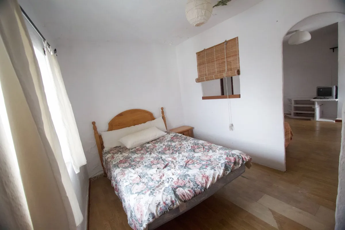 a66827d9-8ee0-4650-bc7c-e84d6521028b