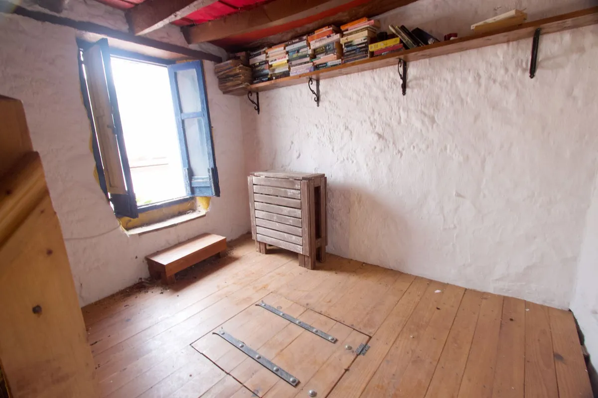 d5c1ca77-fdc2-4663-869d-2d29054c59ba