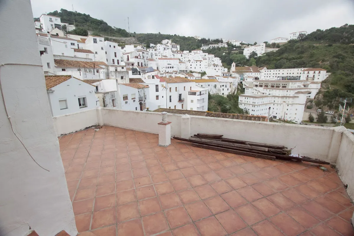 dea12553-65c7-4421-9253-610c68fe04ee