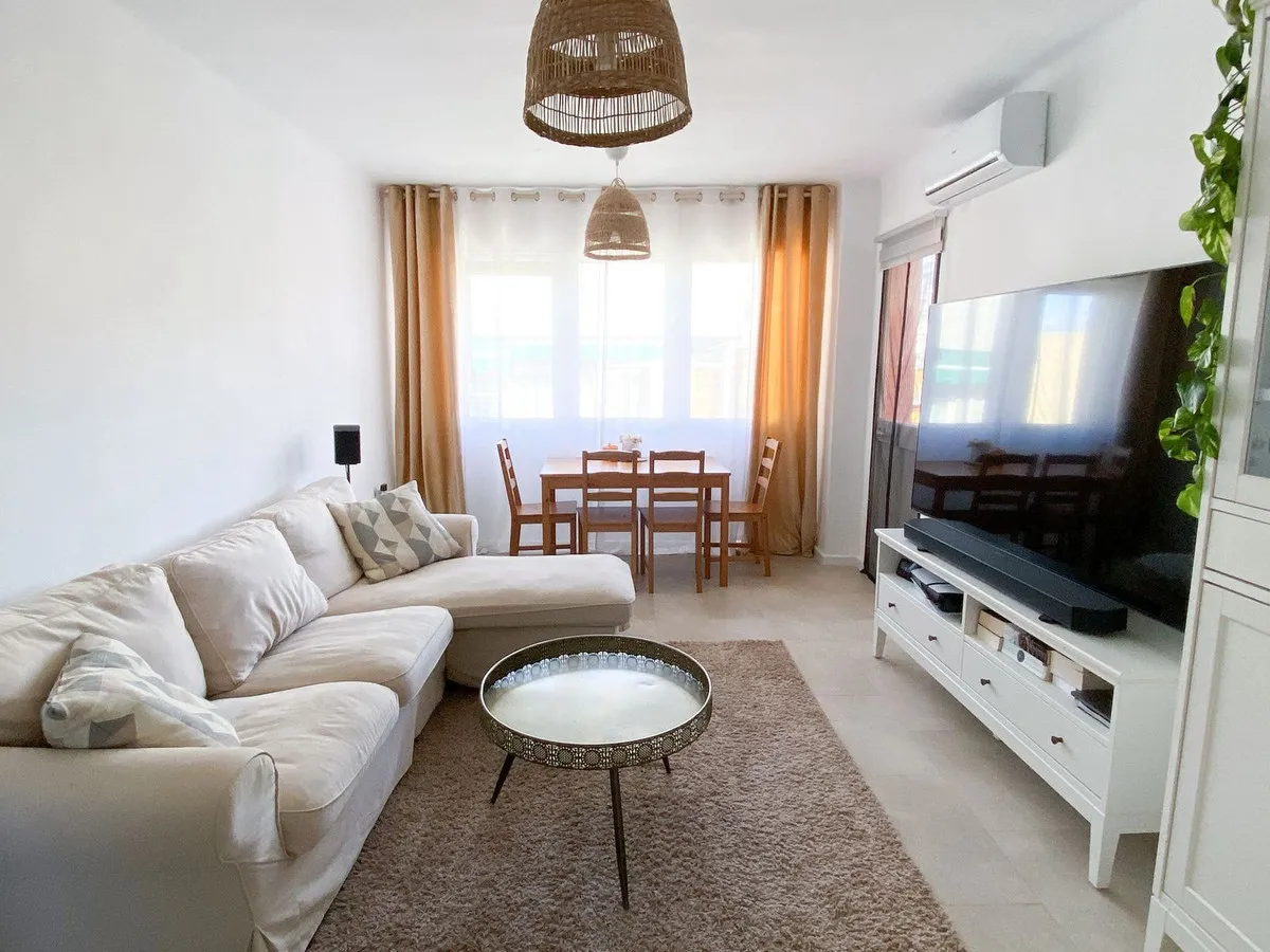 bb5691d8-939c-418f-a164-c1cddfd256eb