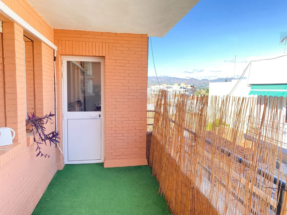 d163c159-32ab-435a-8c4b-f33a18181fa1