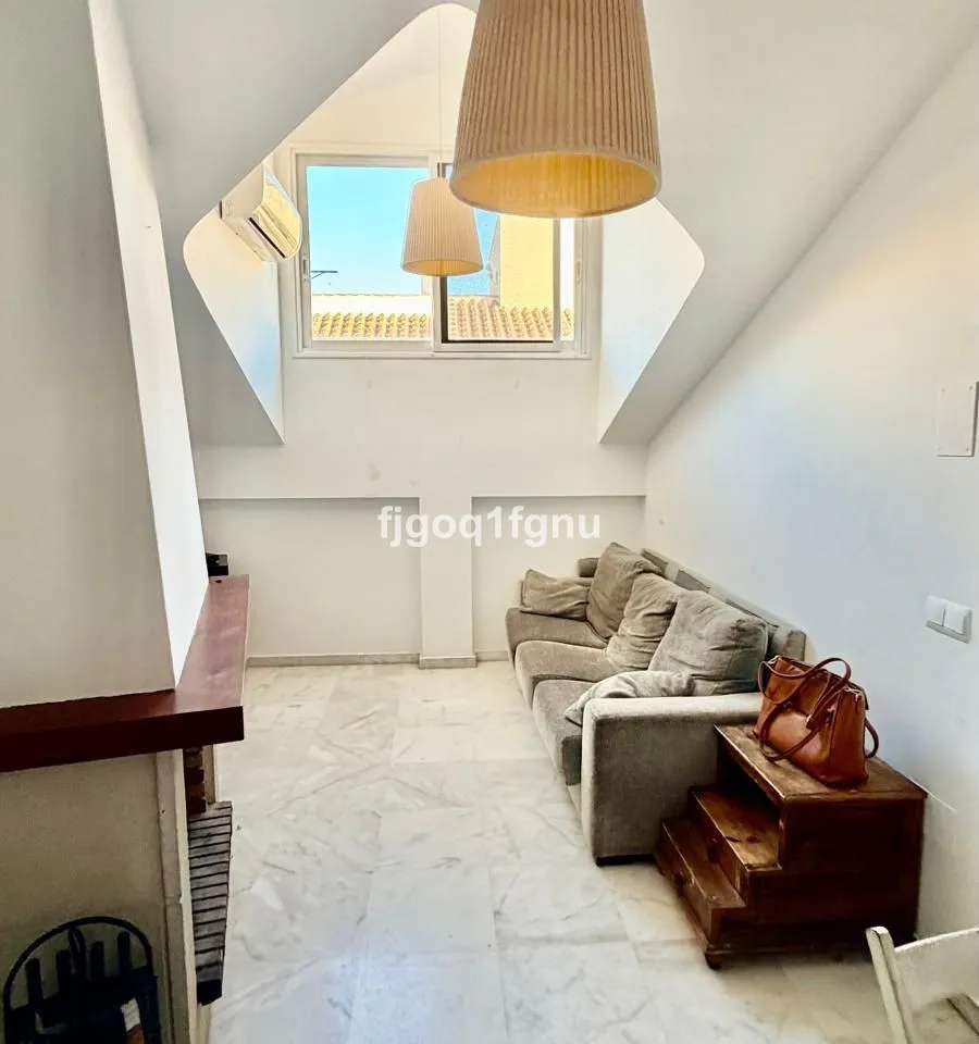 1ed8ba2e-061f-4137-bb4e-6b0ad0fc1e94