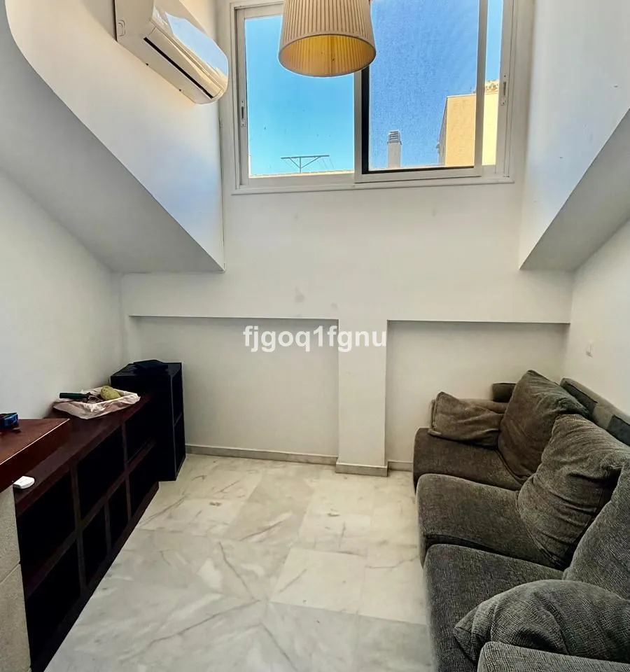 8171be85-4e5c-4c32-a464-bfc3d1981f7b